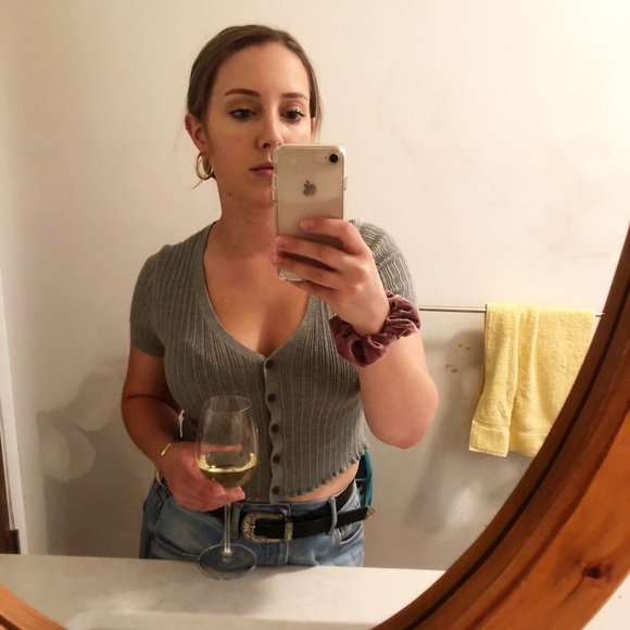 Meet your Posher, Emma - Picture 1 of 1